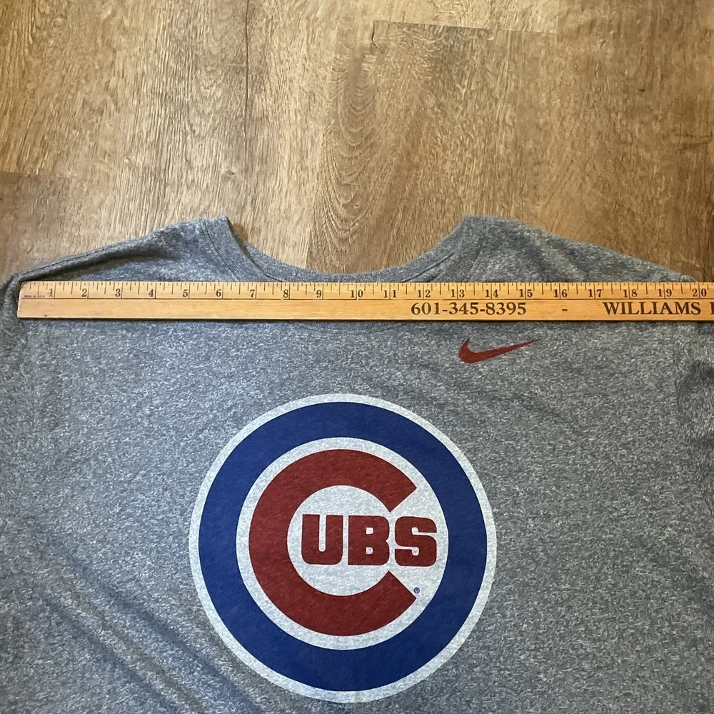 Nike Chicago Cubs Shirt Mens XXL Gray Crew Neck Dri Fit MLB